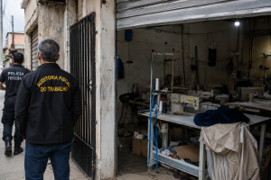 adolescente-paraguaia-e-resgatada-em-oficina-de-costura-em-guarulhos