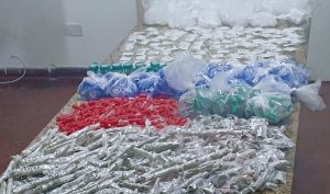 dois-homens-sao-presos-com-mais-de-2,8-mil-porcoes-de-drogas-em-itapevi
